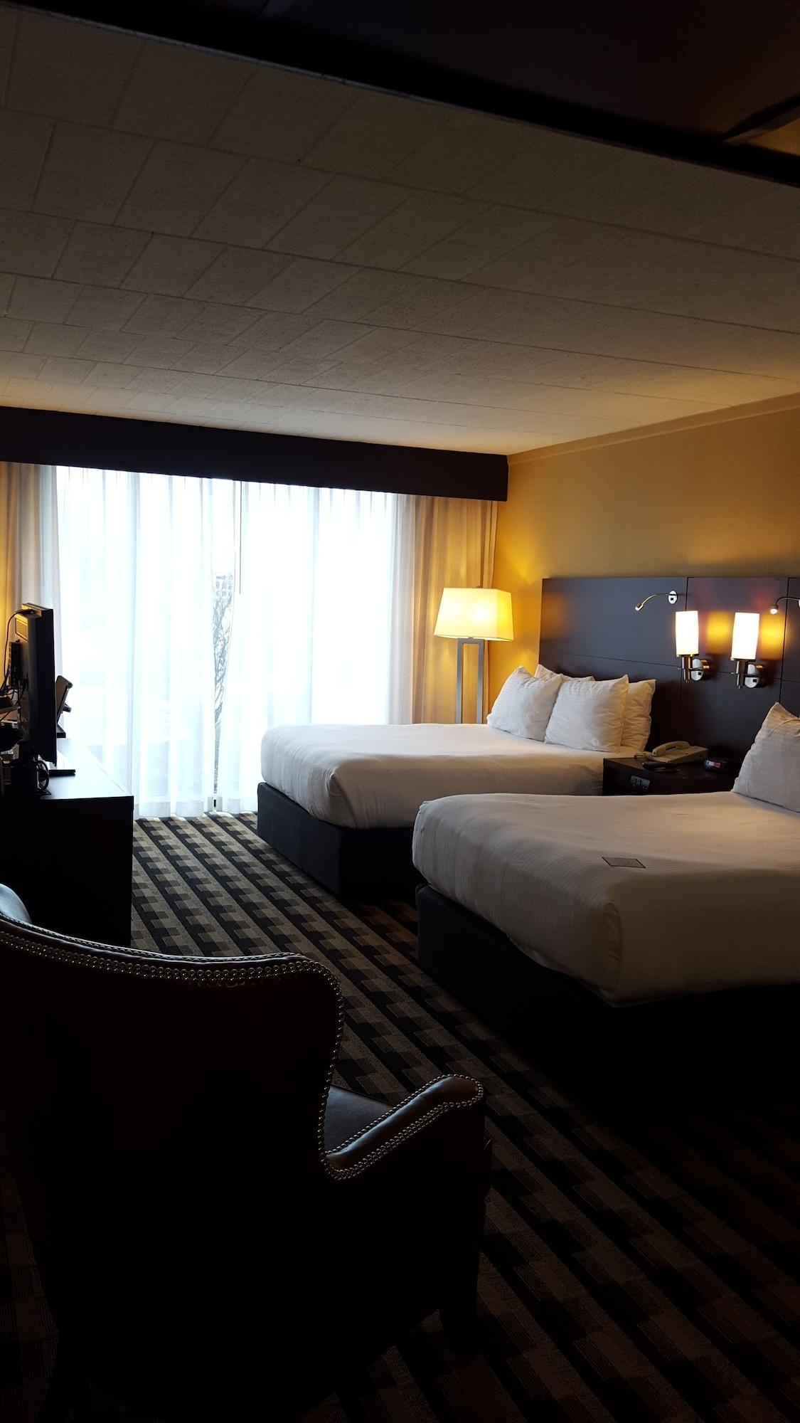 M Hotel Buffalo Cheektowaga Exterior photo